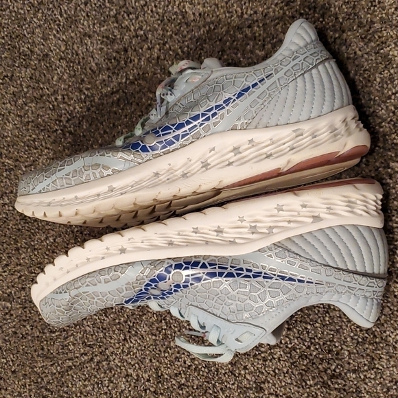 Saucony Womens Unicorn  sneakers running shoes - Picture 6 of 12